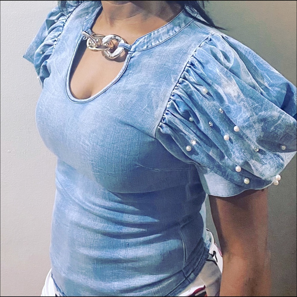 Denim pullover top with Pearl accent